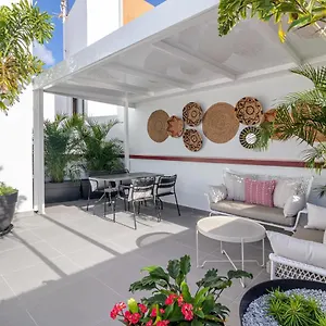 https://flatguest-viriato-wifi-ac-terrace.in-canary-islands.com